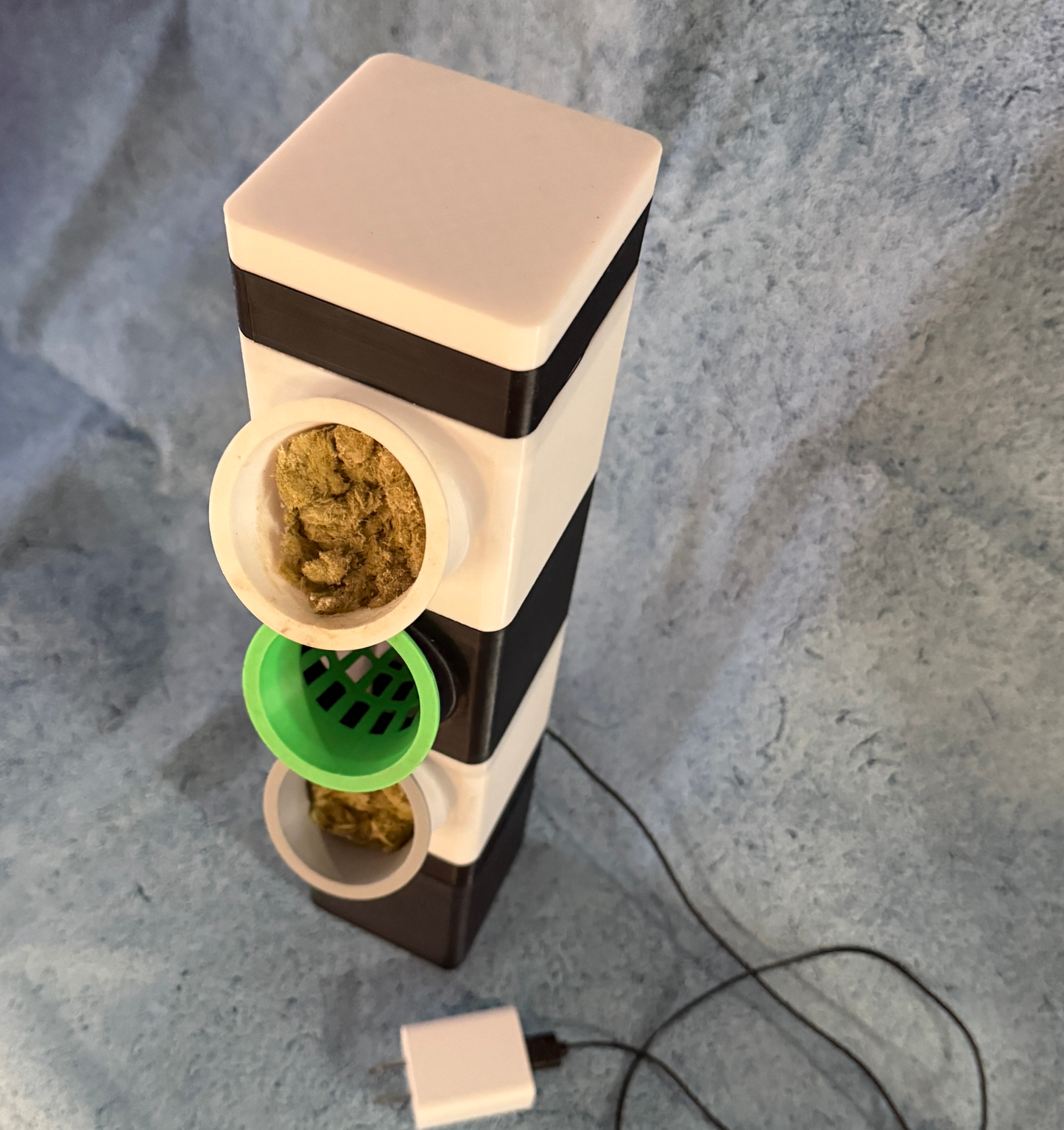 Countertop Hydroponics Unit