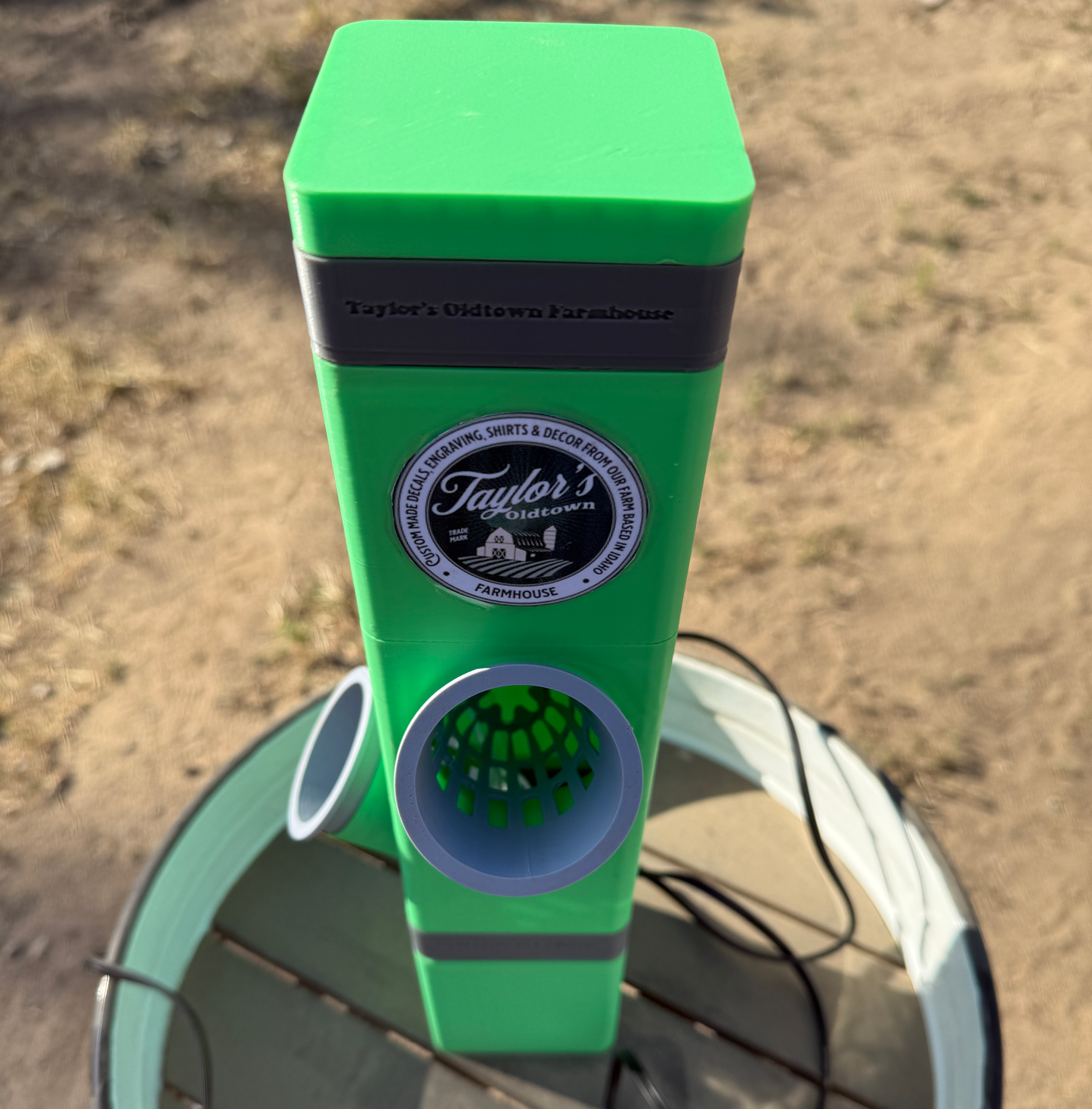 Countertop Hydroponics Unit